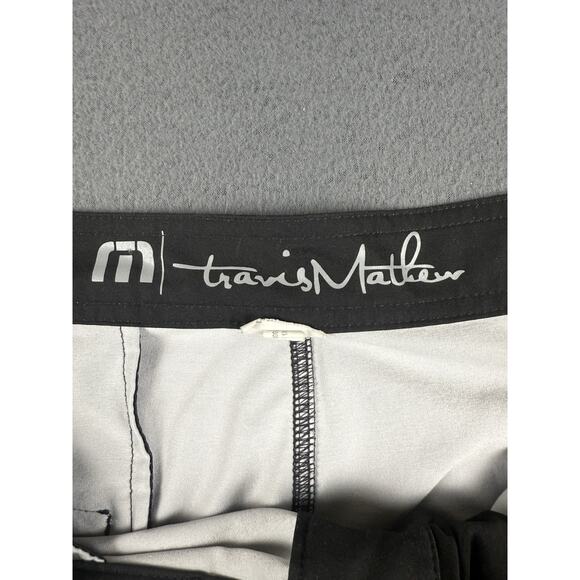 Travis Mathew Swim Trunks Mens XL Black Striped Beach Outdoor Surf Casual - Picture 3 of 6